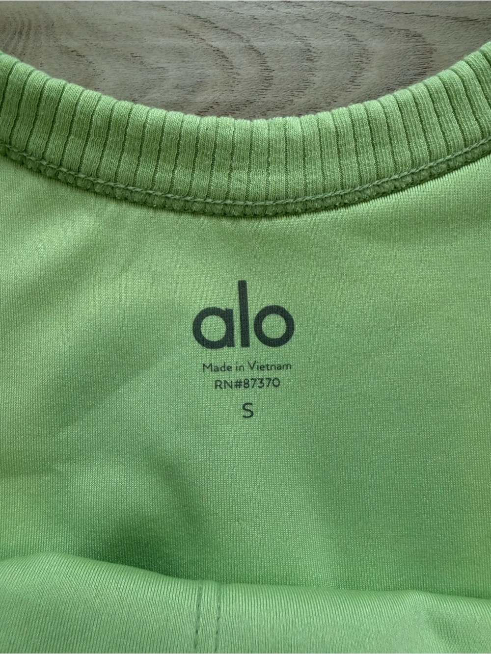 Alo Yoga Wellness Bra - Green - Picture 5 of 5